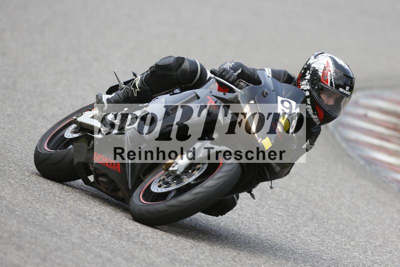 /24 08.06.2025 TZ Motorsport ADR/Gruppe gelb/96